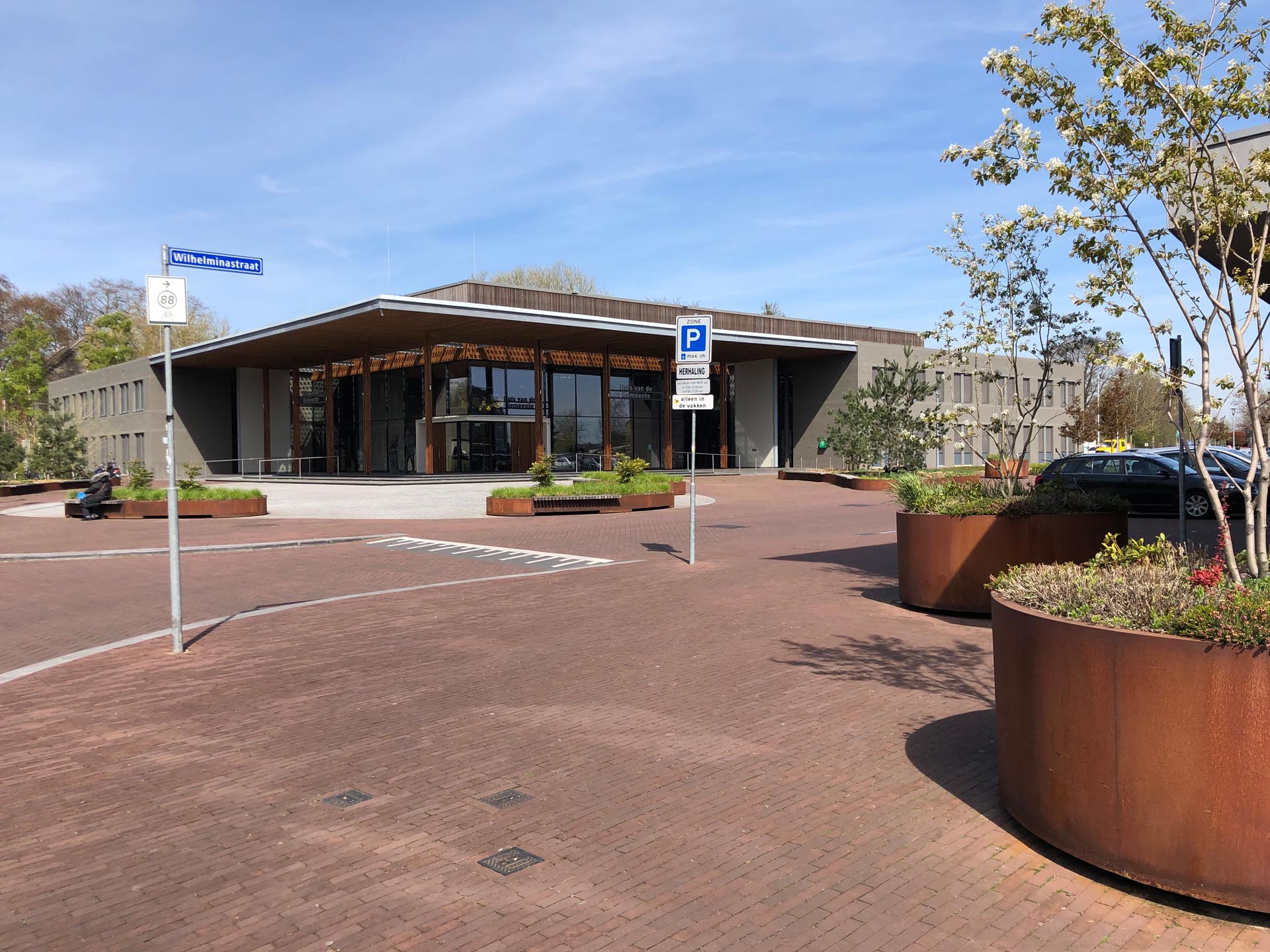 Herinrichting omgeving Huis van de Gemeente Peel en Maas - Plangroep Heggen